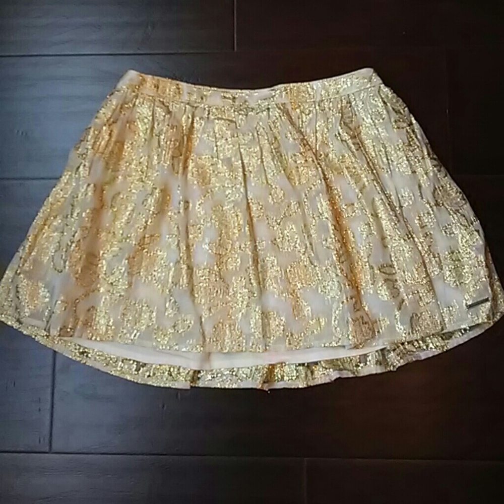 A&F SKIRT!